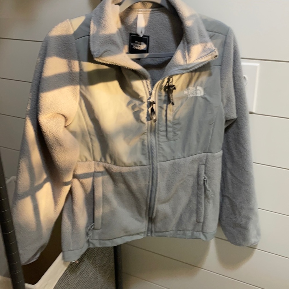 North Face Small Jacket Light Gray - image 3